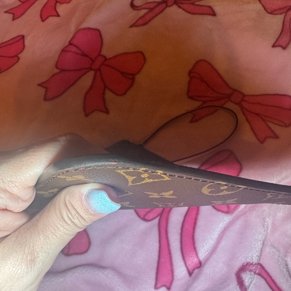 Louis Vuitton never full mm pouch wristlet - Picture 4 of 5